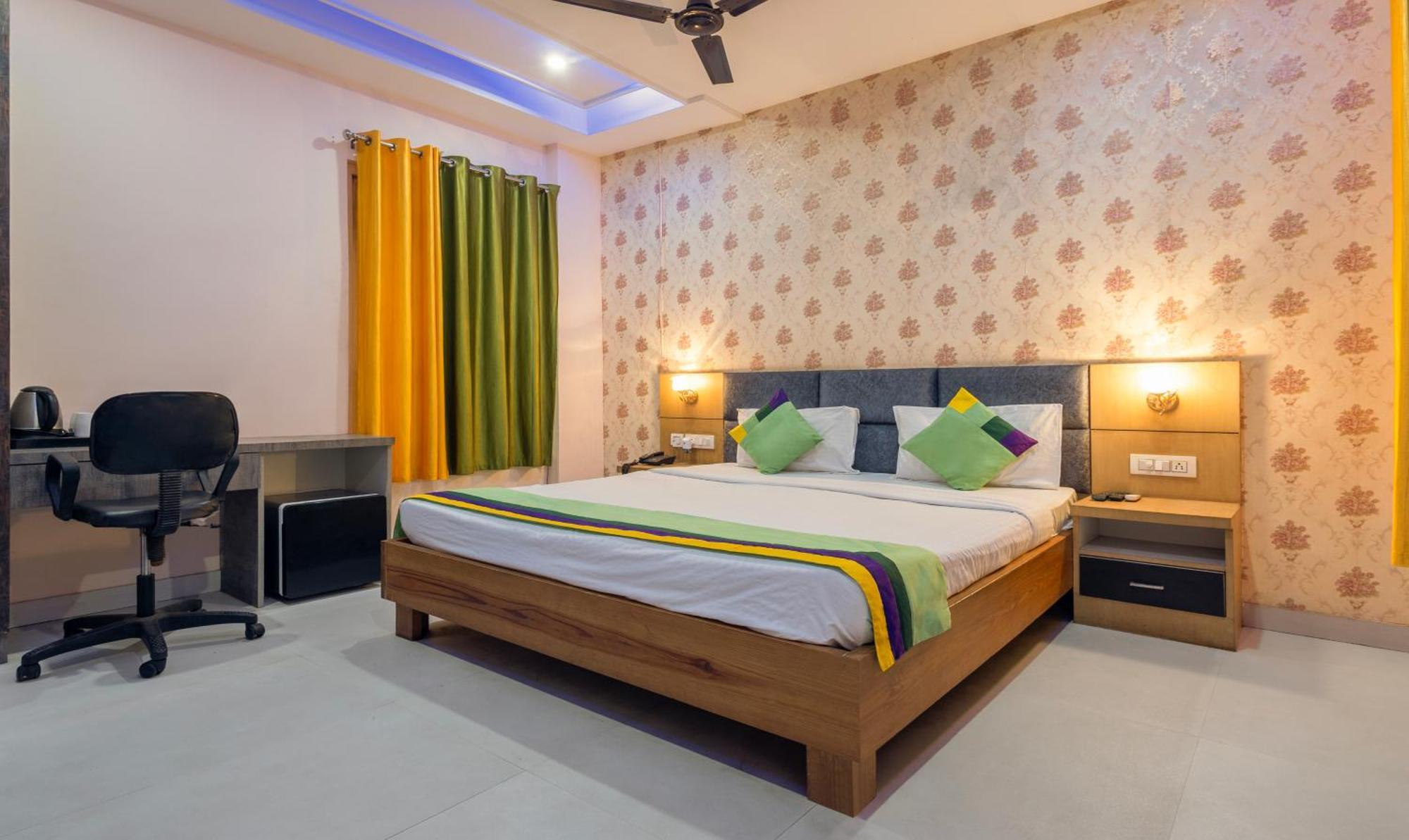 Treebo Shakuntalam, Near Lucknow Airport Hotel Exterior foto